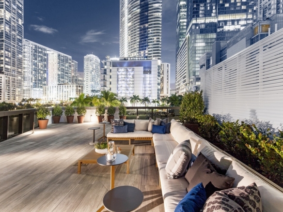 Residencias de Aston Martin en venta