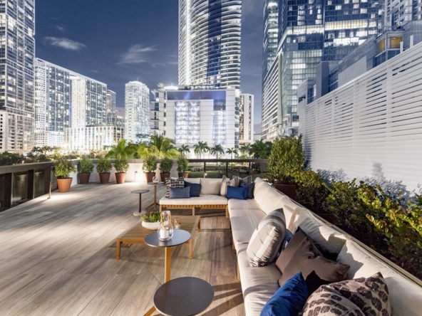 Residencias de Aston Martin en venta