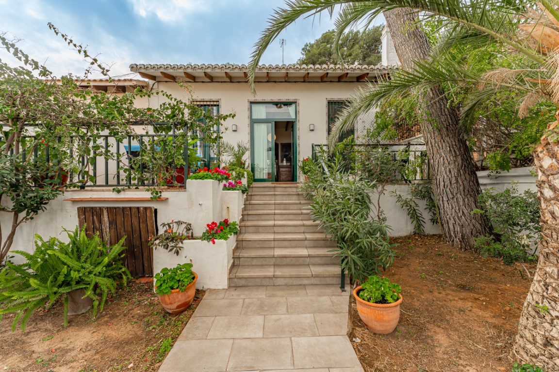 Casa en venta en Godella, Valencia