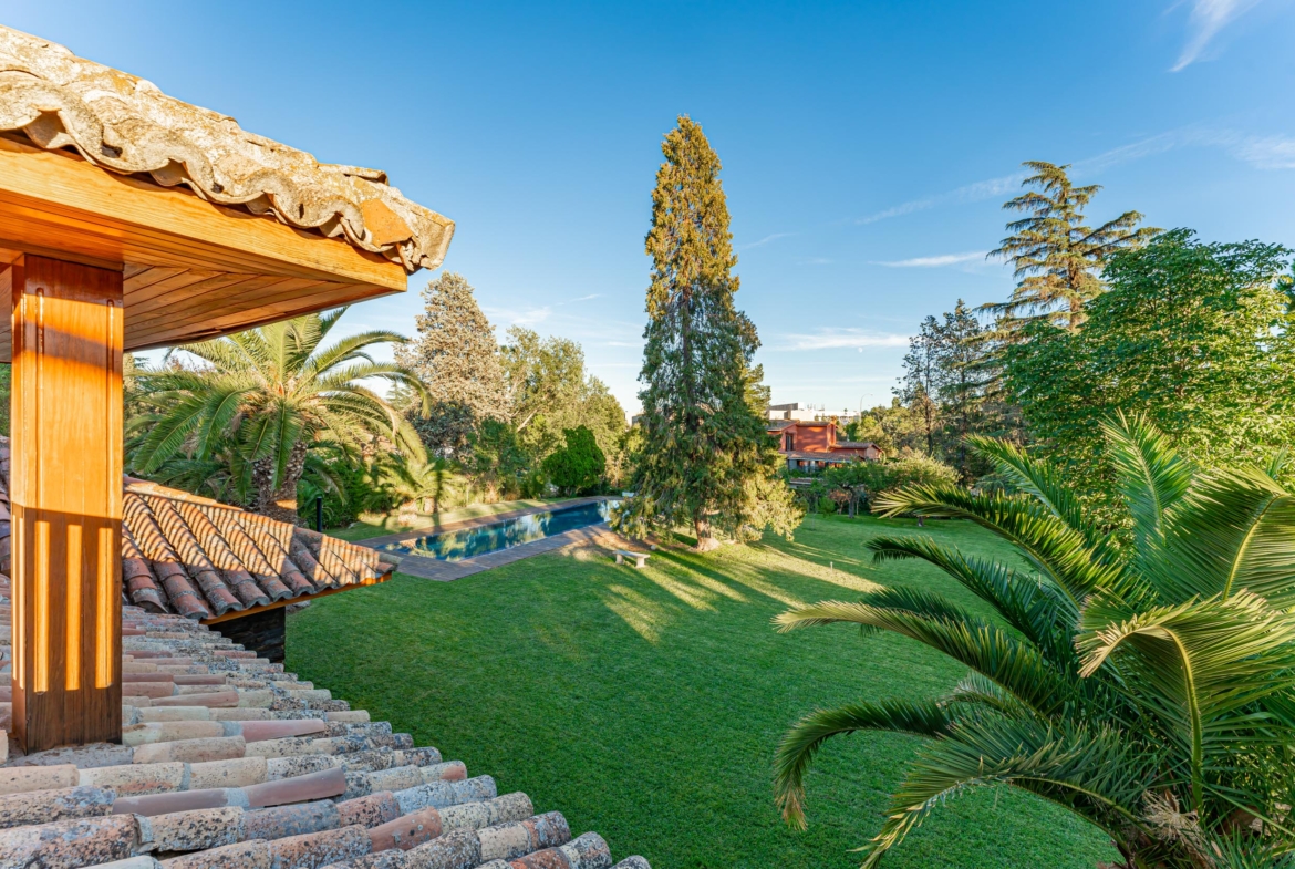 Casa de lujo en venta en Aravaca