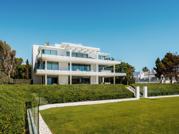 Apartamento de lujo en venta en Estepona