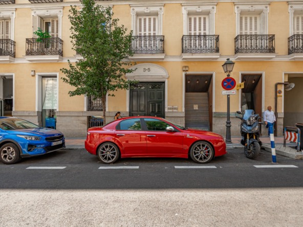 Piso en venta en Recoletos, Madrid